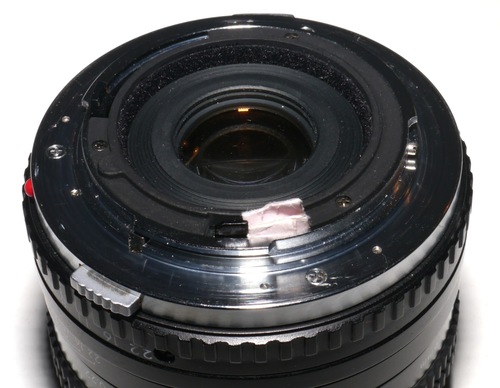 Block the aperture lever if you want to be able to control the aperture.